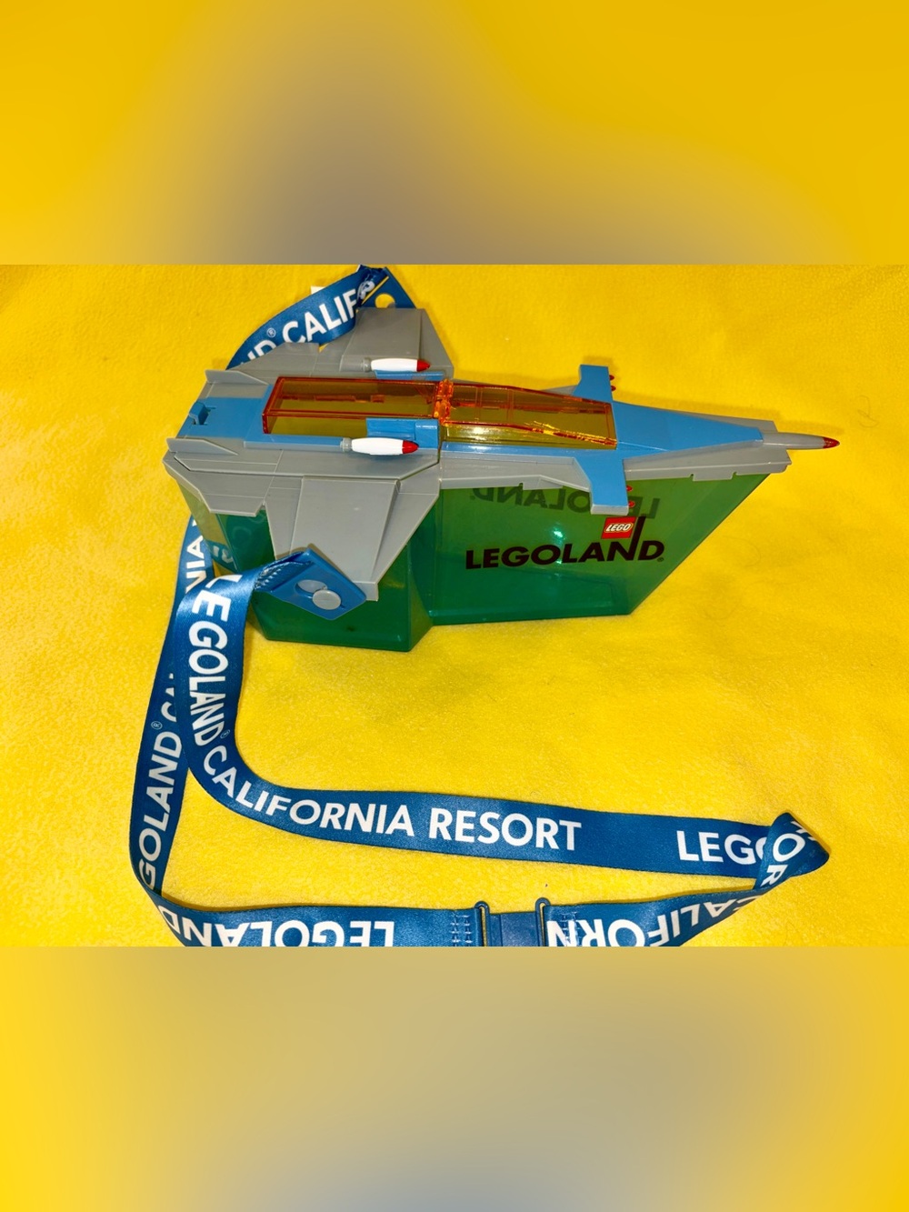 Legoland California The Lego Movie Benny's Spaceship
Limited Ed Popcorn Bucket